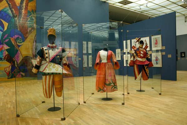 A Feast of Wonders: Sergey Diaghilev and the Ballets Russes